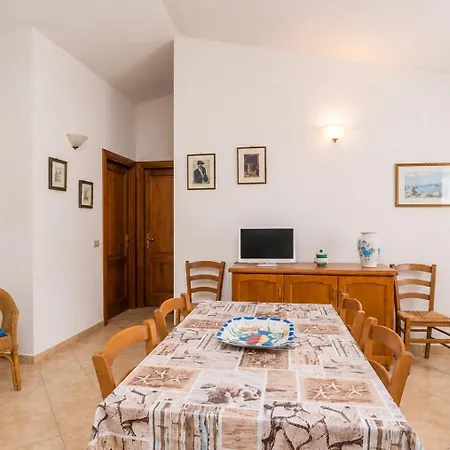 Casa Di Lucia Relax In The Heart Of * San Teodoro